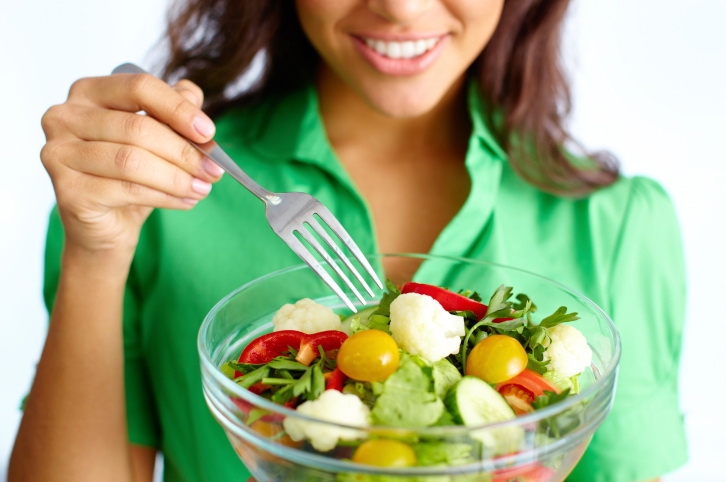Vegetarian Diet - نقش ویتامین B12  در بدن و علائم کمبود B12