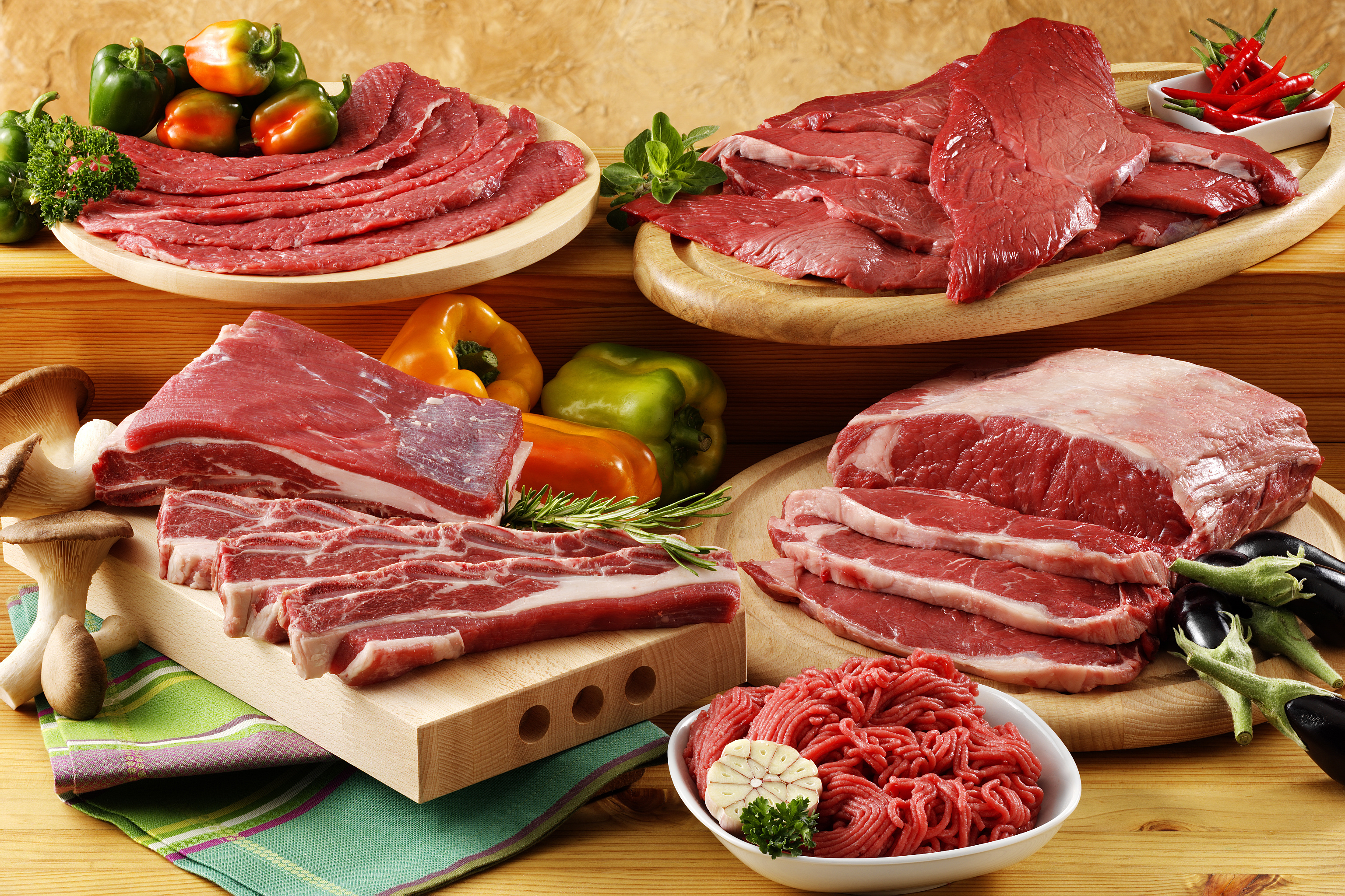 Different kinds of meat - آشنایی با خواص انواع گوشت ها و آگاهی از مضرات مصرف بی رویه گوشت