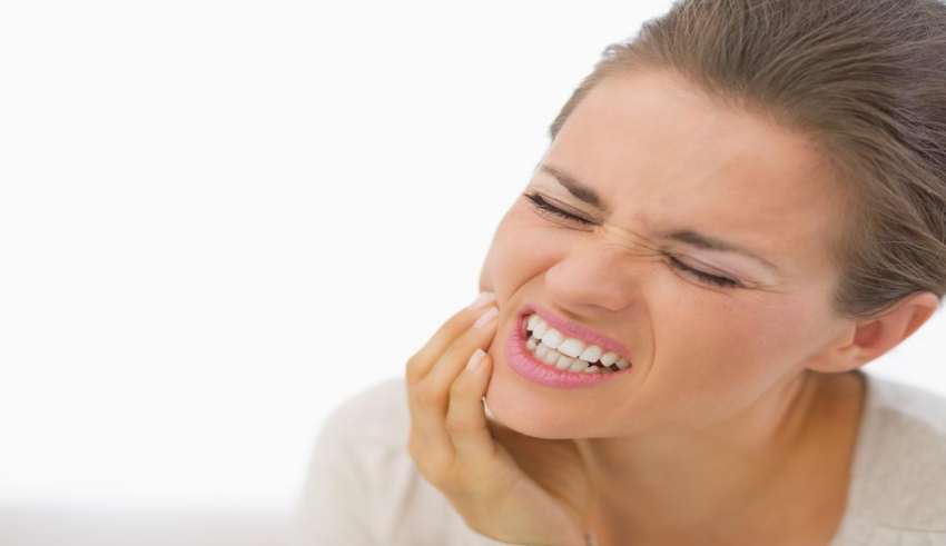 cure toothache www.ehowtodo.ir 912 850x491 - خواص نعناع ؛ 18 خاصیت نعناع برای سلامتی