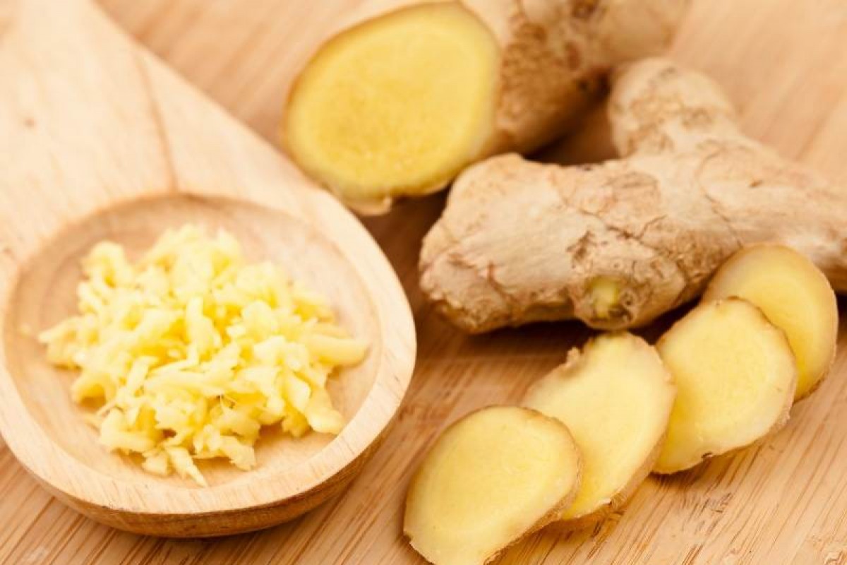 ginger benefits 7 1200x800 - غذاهایی حاوی آنزیم های گوارشی طبیعی که به هضم غذا کمک می کنند