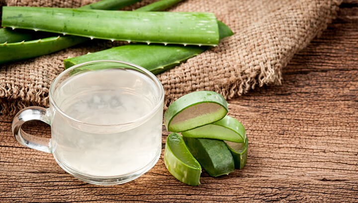 Aloe Vera Juice - رژیم غذایی در بیماری کرون و توصیه های تغذیه ای برای بهبود بیماری