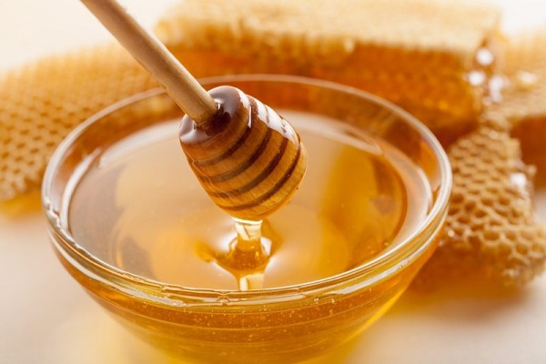 honey 02 - غذاهایی حاوی آنزیم های گوارشی طبیعی که به هضم غذا کمک می کنند