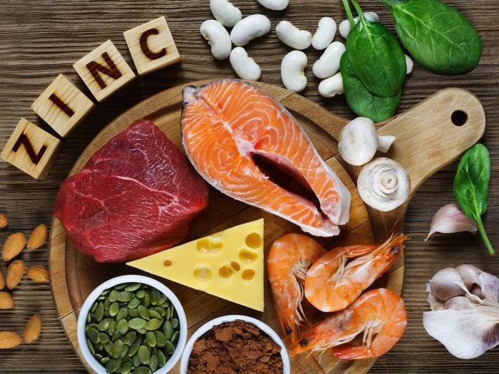 zinc - تقویت ناخن ها ؛ ویتامین ها و مواد مغذی برای داشتن ناخن های قوی و سالم