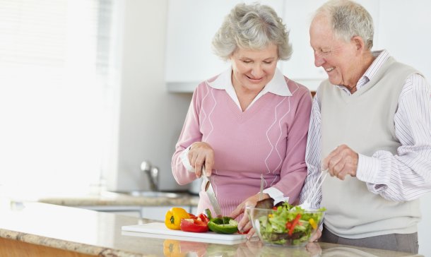 مفیدترین مواد غذایی برای سالمندان