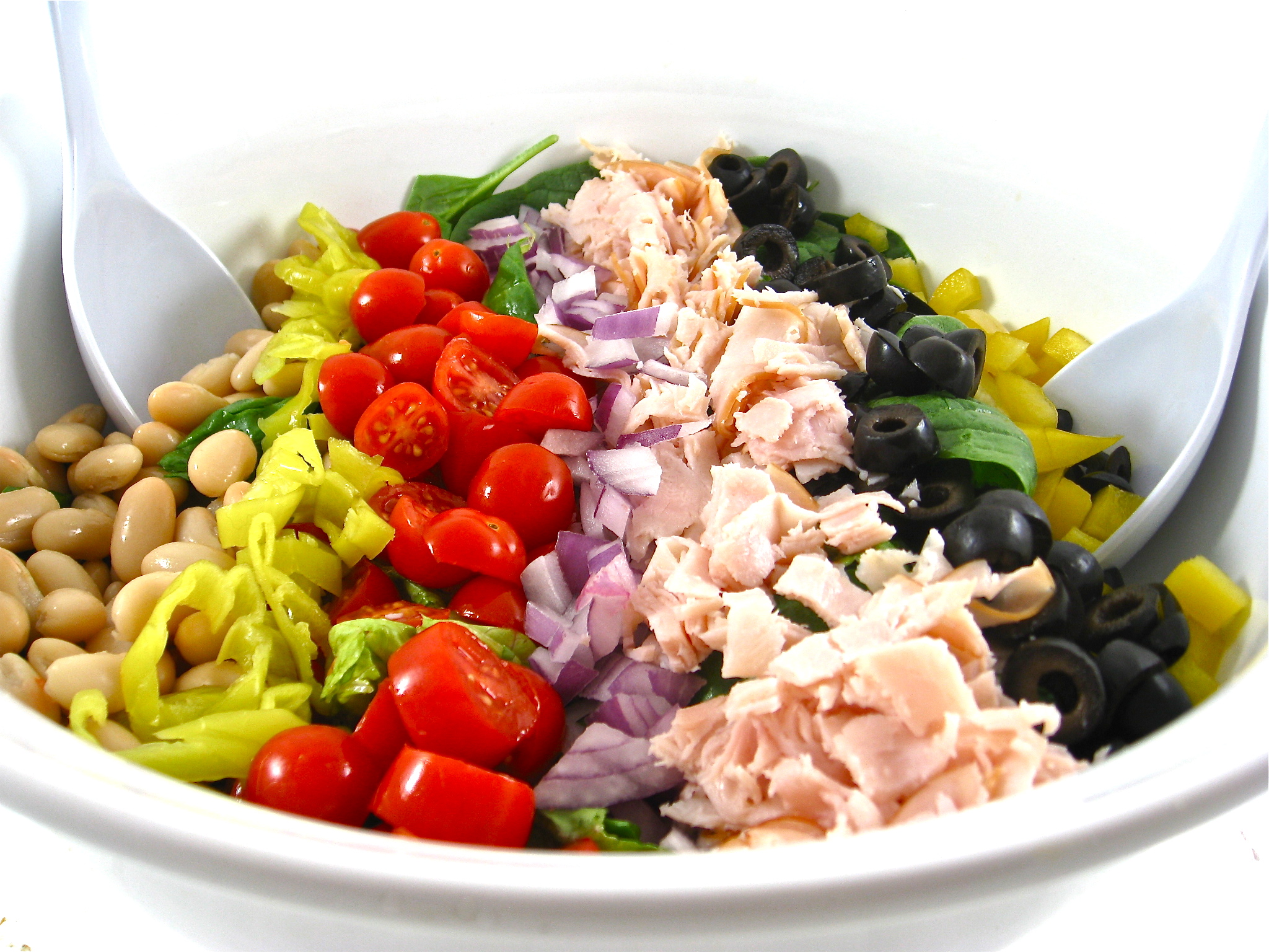 Skinny Mediterranean Salad 12 - 7 توصیه کاربردی برای پیشگیری از احتمال بروز حمله قلبی و سکته مغزی