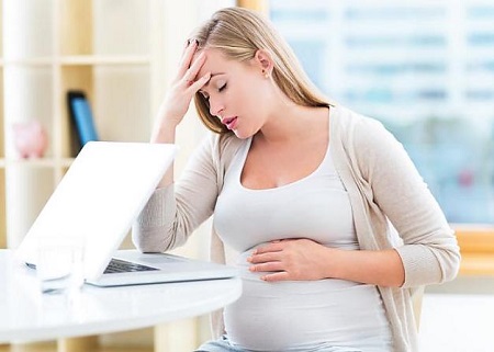 esteres dar bardari - استرس مادر احتمال بروز چاقی در کودکان را افزایش می‌دهد.