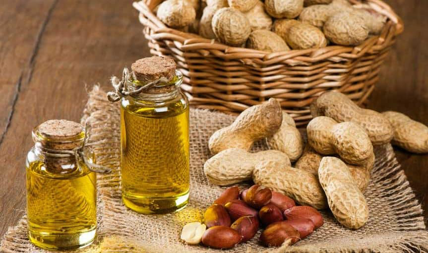peanut oil substitute 1000x510 1 - بهترین روغن های مخصوص پخت و پز مواد غذایی، برای مبتلایان به فشار خون بالا
