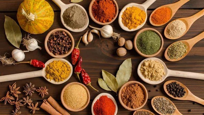 10 Spices Price - افزودنی های غذایی  و تاثیر آن بر باکتری های روده