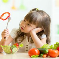 رژیم غذایی مناسب و تغذیه سالم، کلید کنترل علائم اوتیسم