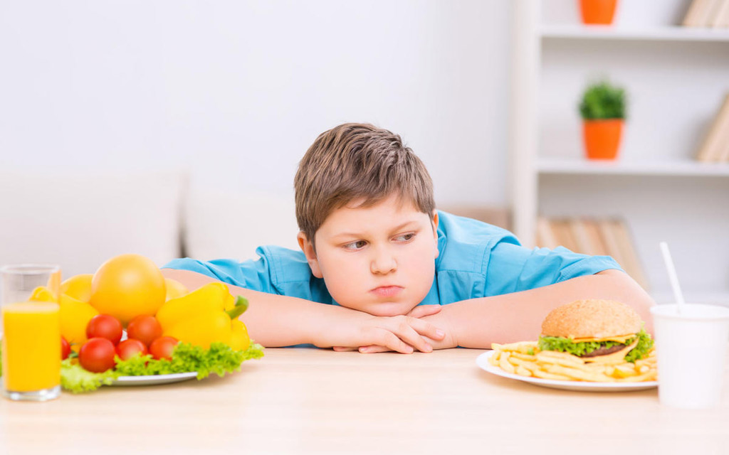 جلوگیری از چاقی در کودکان