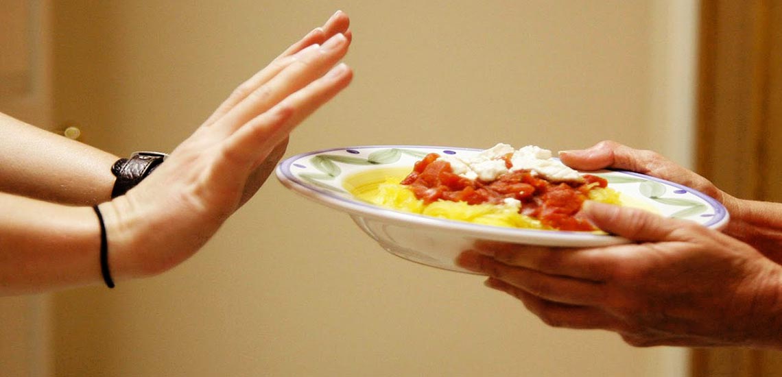23460 - حذف وعده های غذایی: خطرات حذف شام یا صبحانه برای بدن