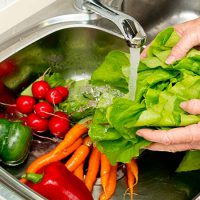 موثرترین روش‌های میكروب‌زدایی سبزیجات