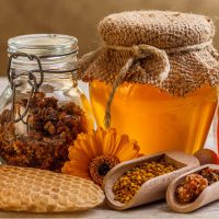 علت فساد ناپذیری عسل طبیعی