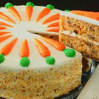 کیک هویج یک میان وعده‌ سالم برای افزایش وزن