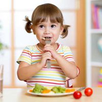تاثیر رژیم غذایی دوران کودکی بر طول عمر افراد